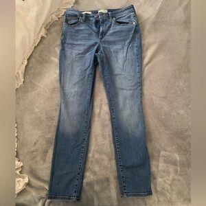 Universal Thread Blue Skinny Jeans